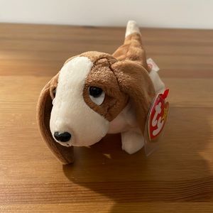 TY Beanie Babies Tracker the Basset Hound Plush Animal Dog Toy 1998 w/ Tags